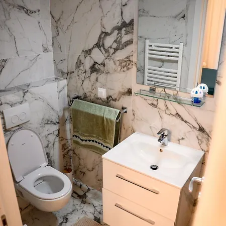 Apartament Casa Del Mar 2 *