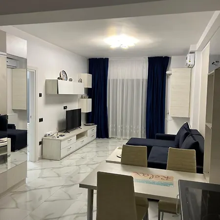 Casa Del Mar 2 Apartment