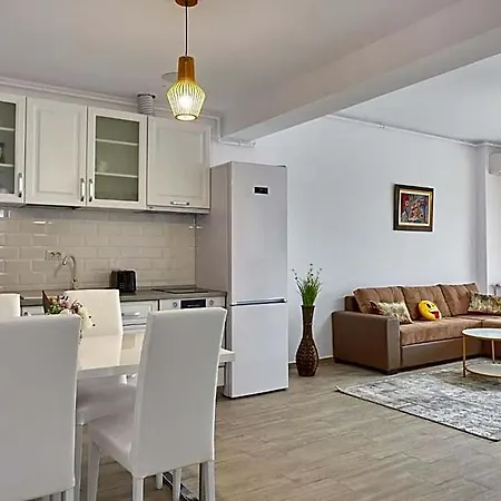Casa Del Mar 2 *